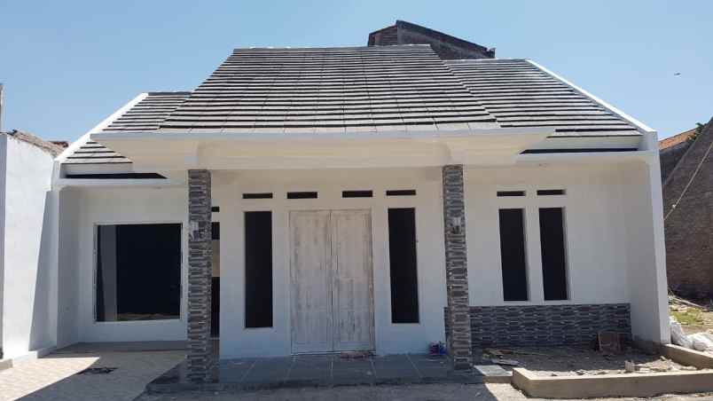 rumah jl jati mekar paniisan