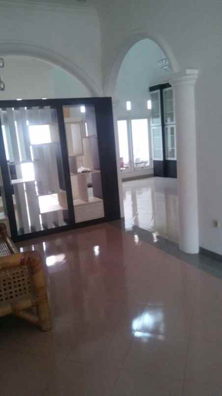 rumah jl joe jagakarsa