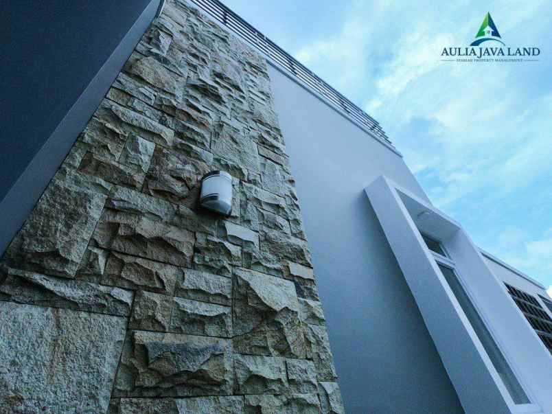 rumah jl kolonel masturi