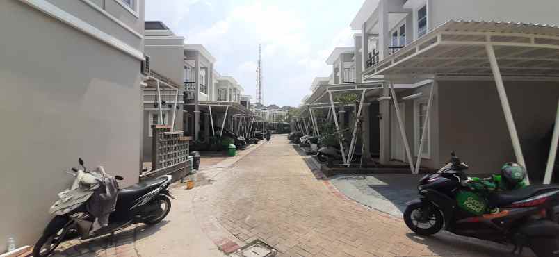 rumah jl sempu 5 no 8