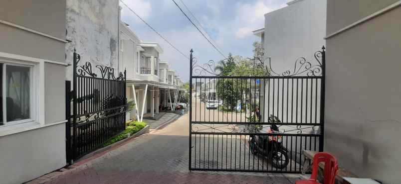 rumah jl sempu 5 no 8