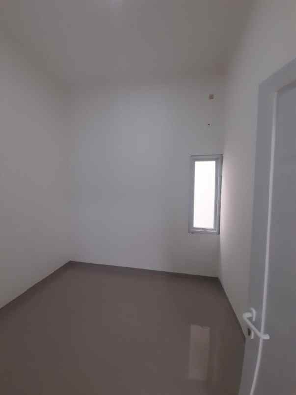 rumah jln jati murni bekasi kota