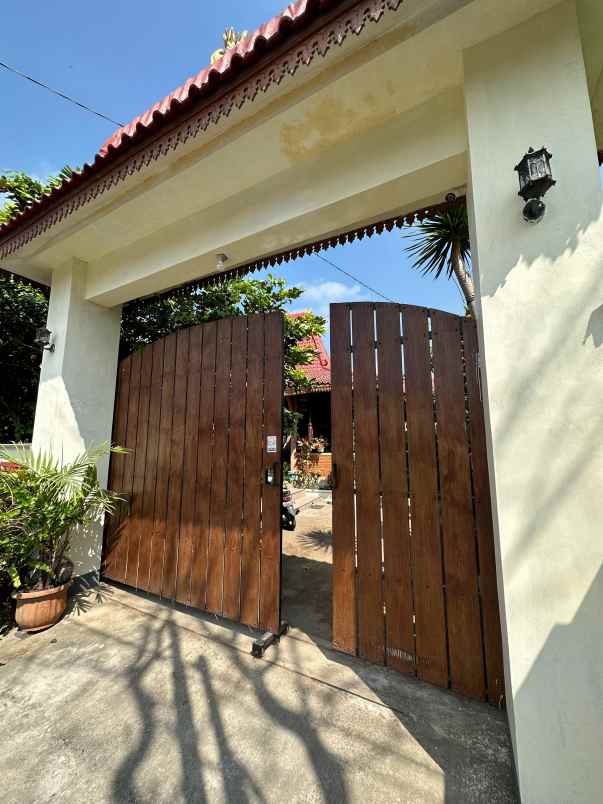 rumah joglo full jati 5 menit ke kampus uii di sleman