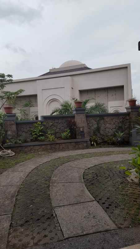 rumah kemang timur