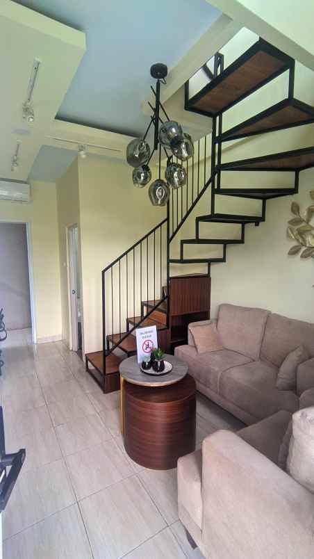 rumah komersil murah di pinggir tol