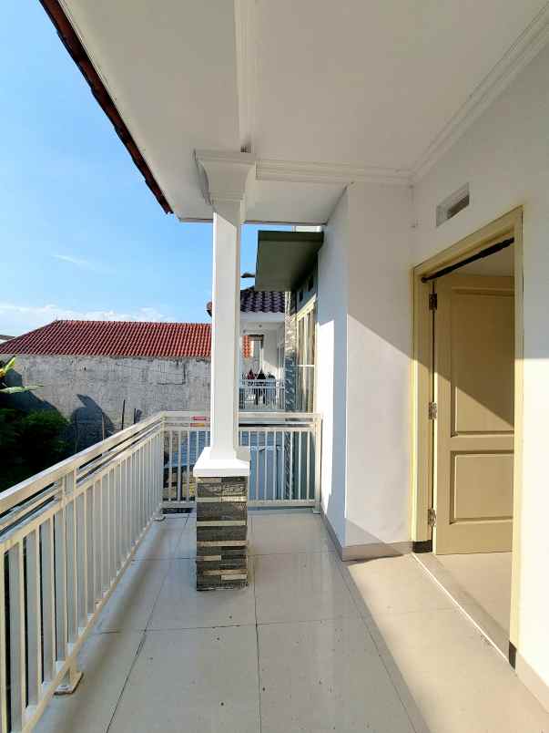 rumah kost siap huni lokasi sigura gura kota malang