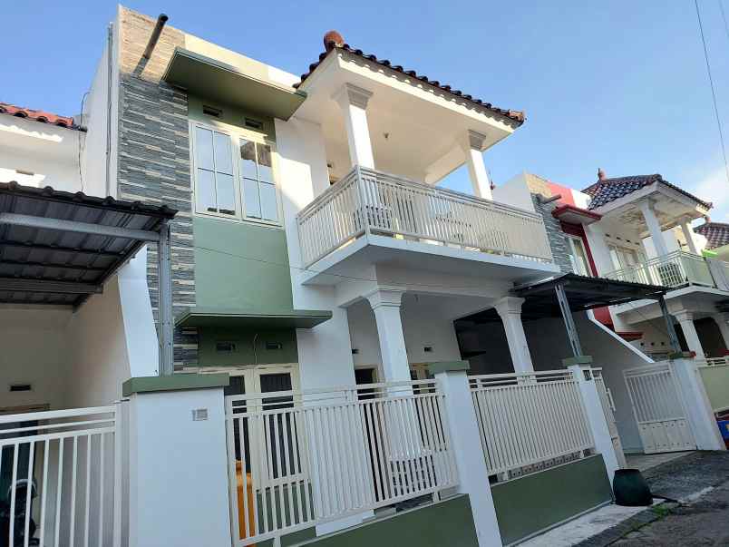 rumah kost siap huni lokasi sigura gura kota malang