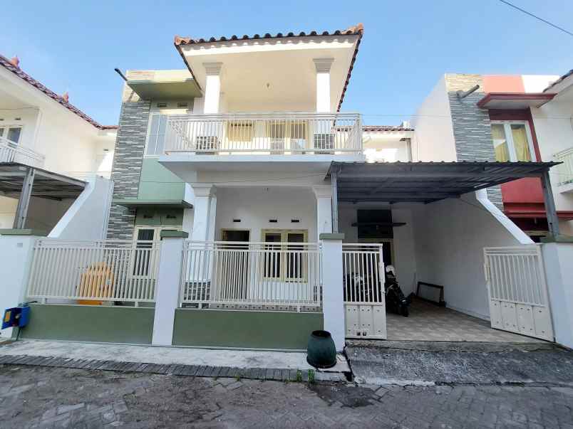 rumah kost siap huni lokasi sigura gura kota malang