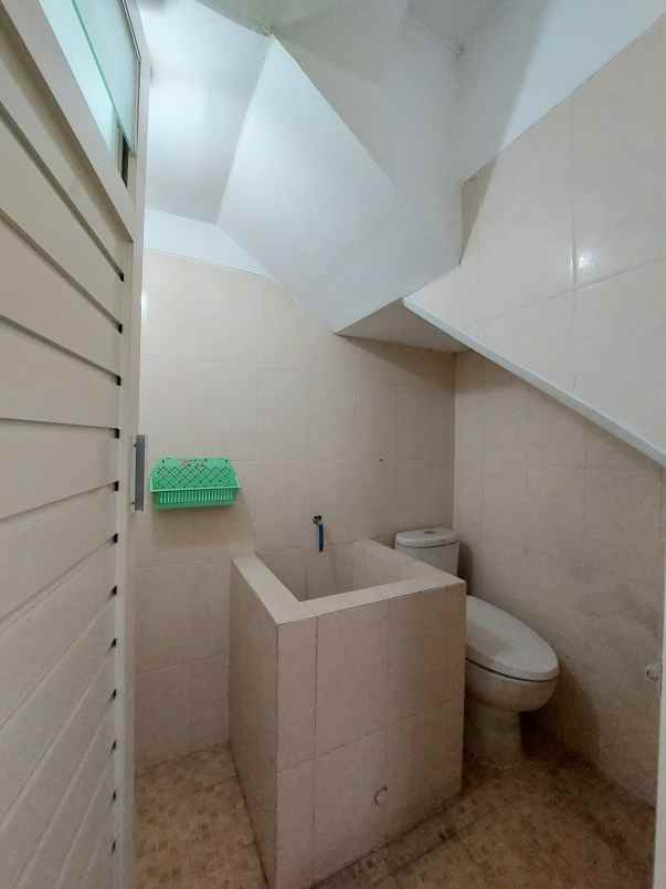 rumah kost siap huni lokasi sigura gura kota malang