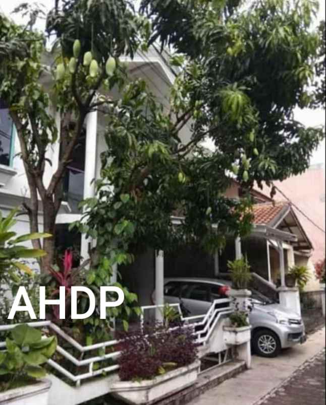 rumah maleber bandung