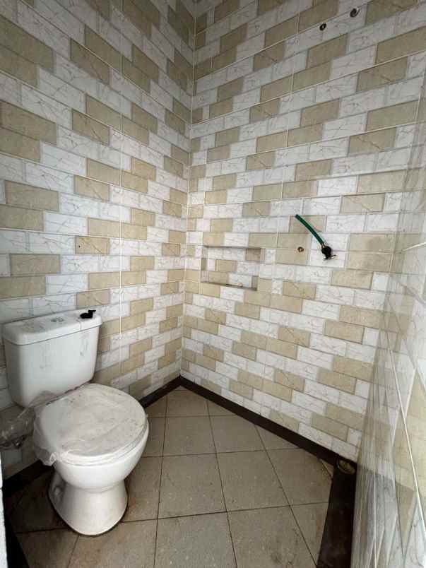 rumah mewah 1 lantai dekat kawasan grand depok city