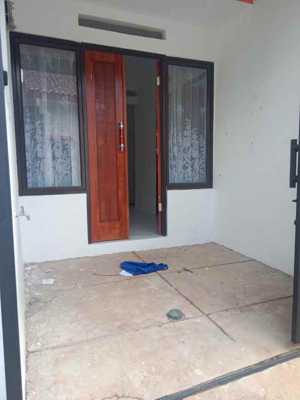 rumah murah 200 juta cibinong cikaret