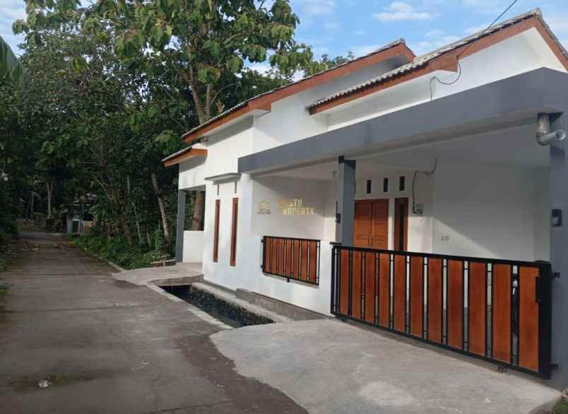 rumah murah 400 jutaan di prambanan sleman