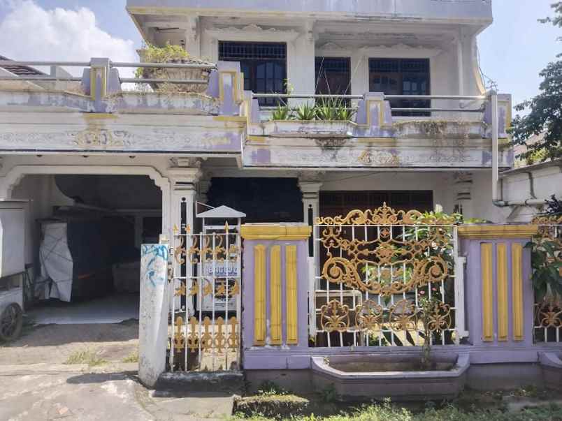 rumah murah dan luas di perumnas 1 kranji bekasi barat