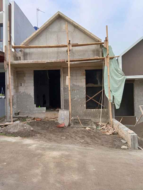 rumah murah dekat kota wisata cibubur