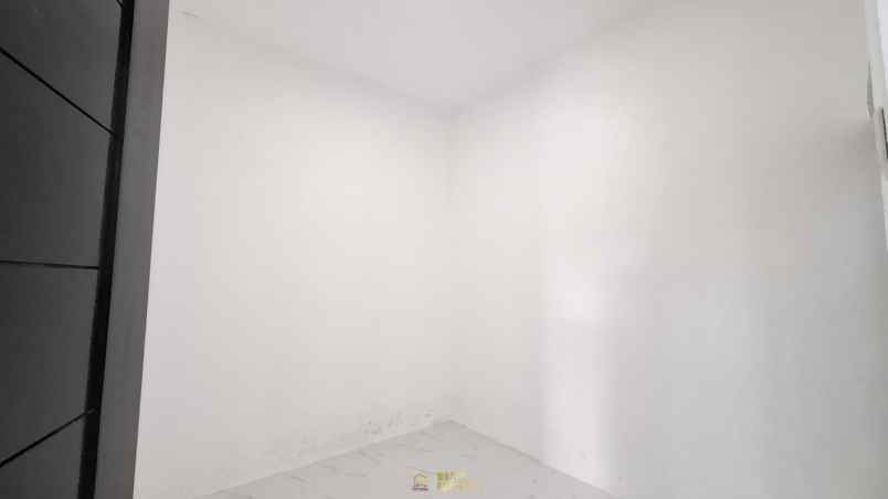 rumah paling murah 6 menit ke rs dr hardjolukito