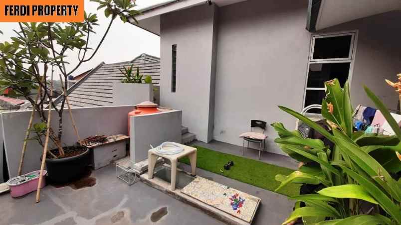 rumah perumahan bukit golf riverside