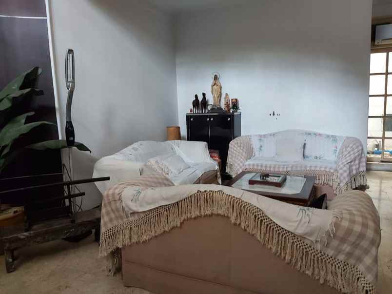 rumah perumahan kebon jeruk