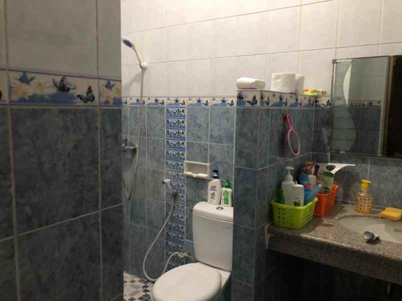 rumah pondok tjandra candra shm hadap selatan kpr