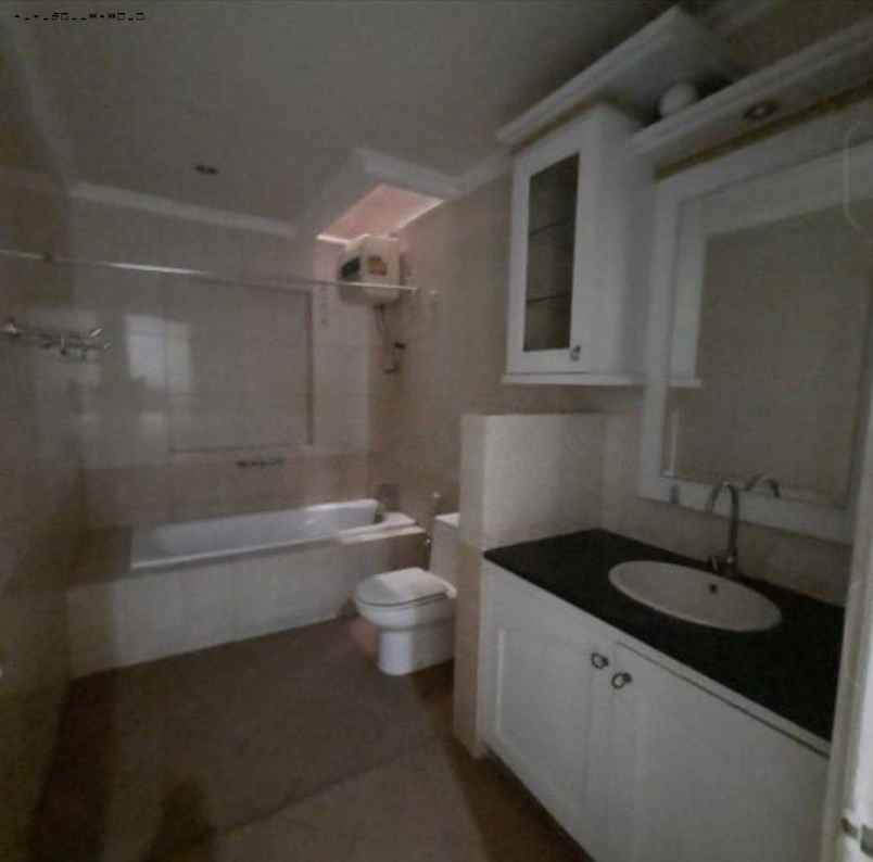 rumah puri galaxy hadap timur