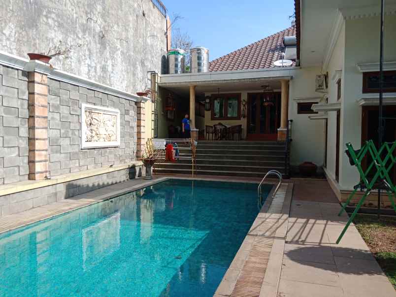 rumah raffles hills jl aternatif