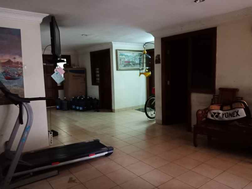 rumah raffles hills jl aternatif