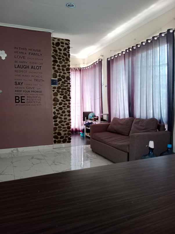 rumah siap huni 3 5 lanfai di depok jaya