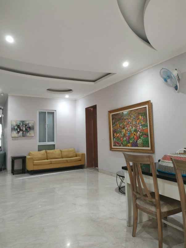 rumah siap huni dijual di perumahan alam sutera