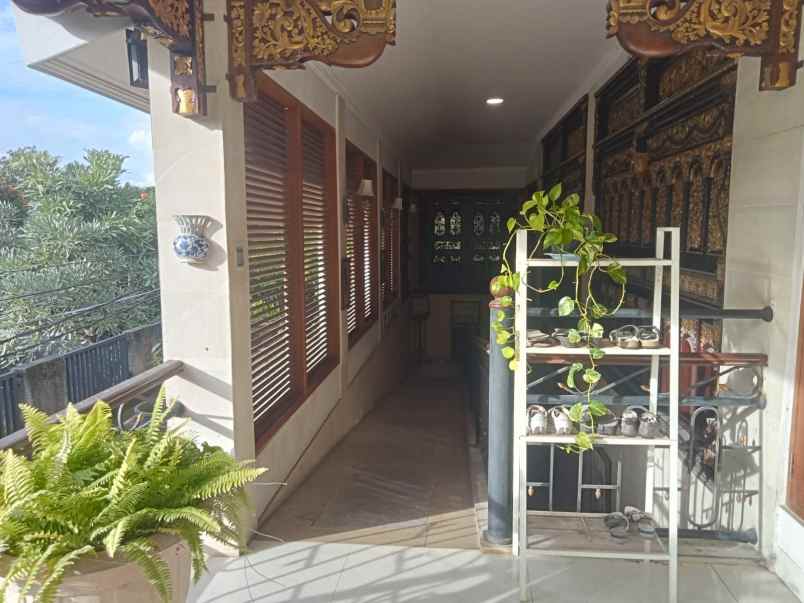 rumah siap huni etnik kayu