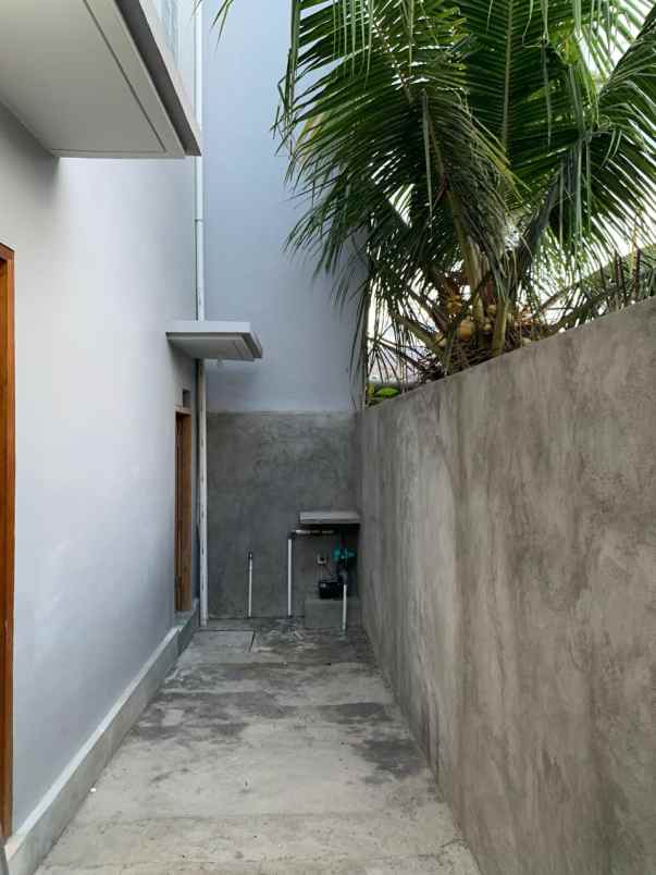 rumah siap huni lokasi strategis view sawah