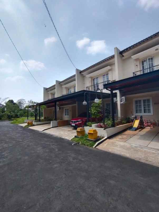 rumah strategis suasana alami di sentul bogor