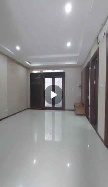 rumah terawat apik di pondok bambu duren sawit