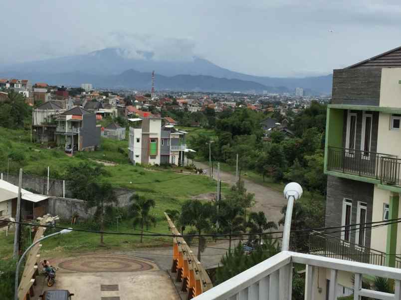 rumah view gunung manglayang