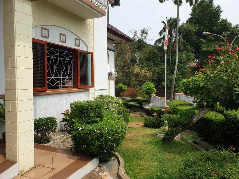 rumah villa cinere mas ciputat