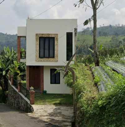 rumah villa mewah 2 lantai kemuning karanganyar
