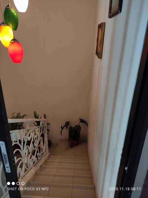 rumah villa permata gading