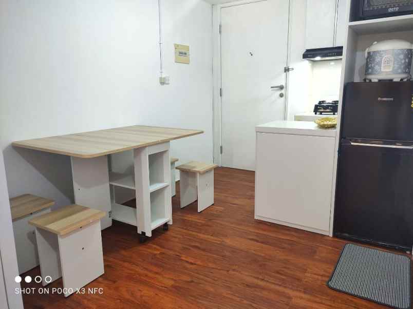 sewa apartemen season city jak bar