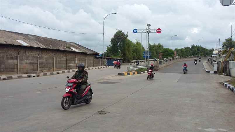 tanah jl akses marunda