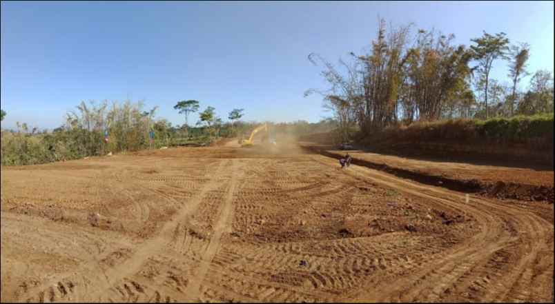 tanah jl locari precet