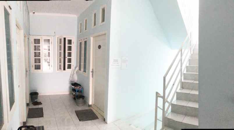 tengilis lama rumah kost tenggilis full penghuni