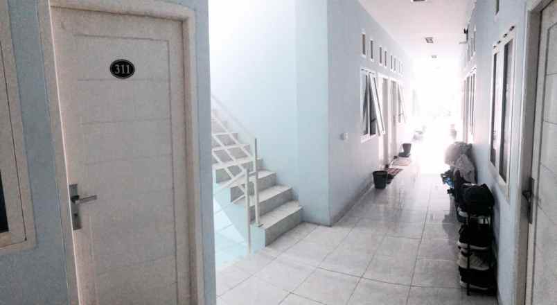 tengilis lama rumah kost tenggilis full penghuni