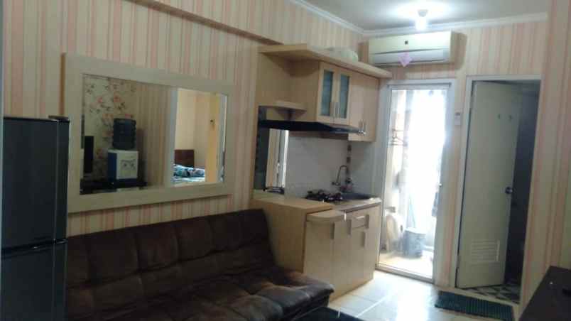 the green pramuka second furnish free wallpaper