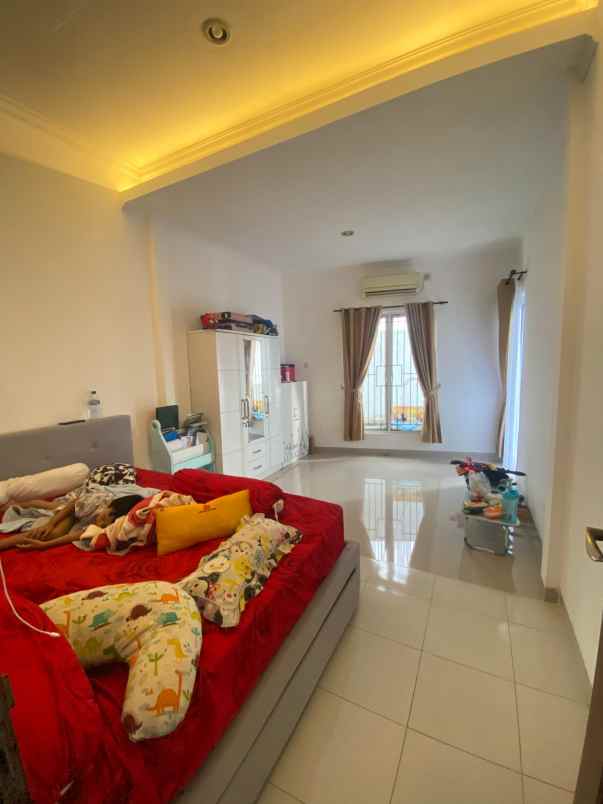 turun harga rumah siap huni di puri sriwedari cibubur