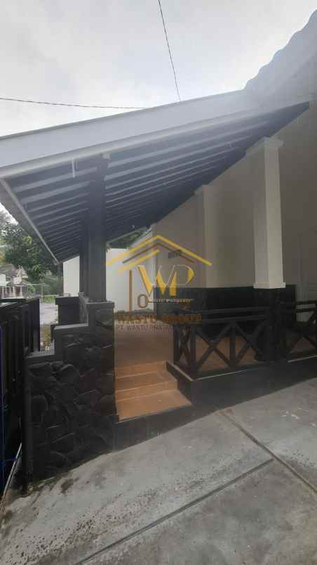 villa one gate di jakal ngaglik sleman