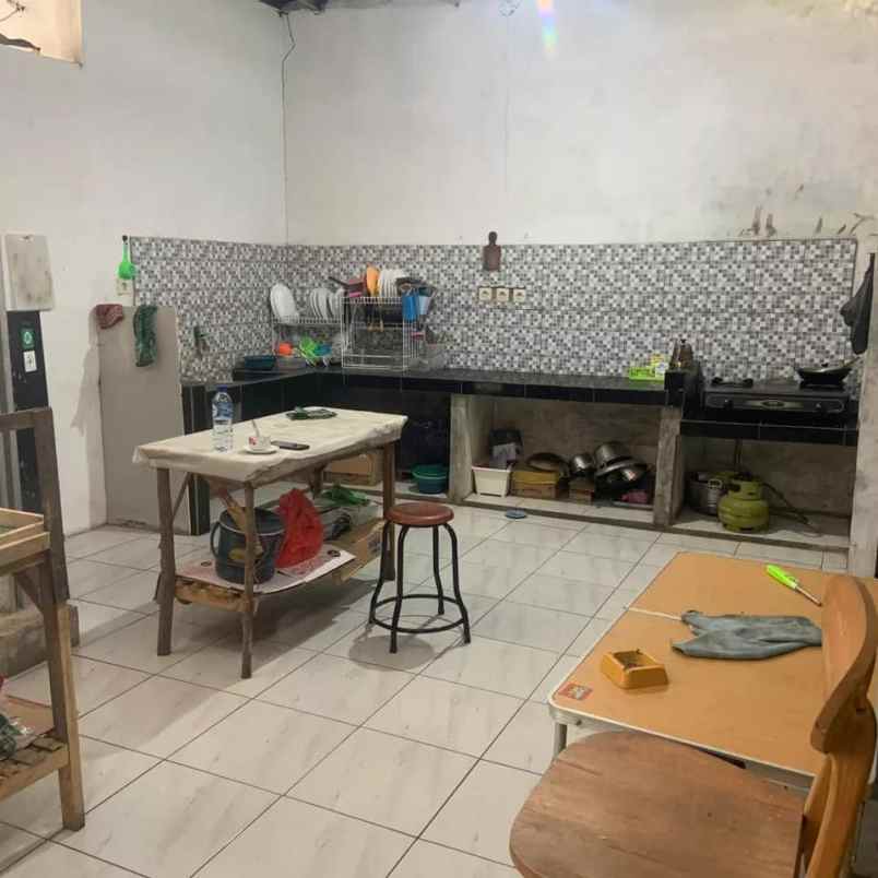 cafe dekat roxy mall jember cocok untuk usaha