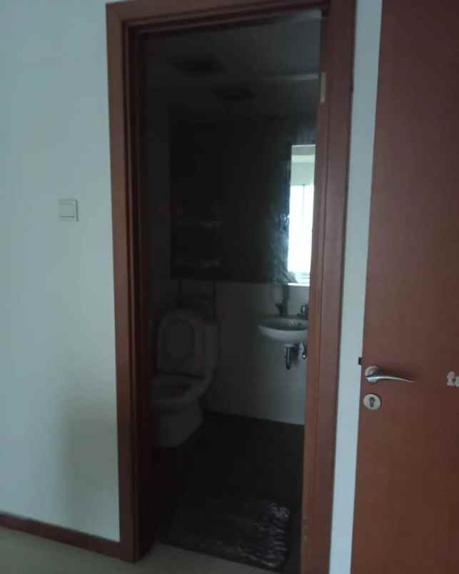 condo greenbay pluit tower l kondisi rapi