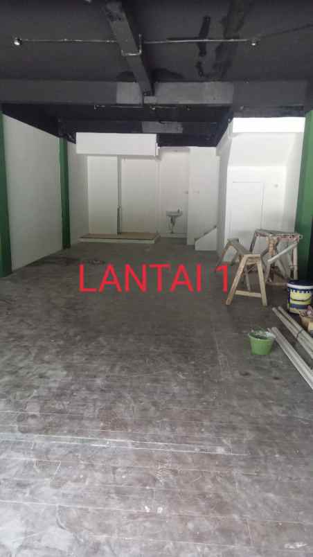 di kontrakan ruko bisnis ciputat tangsel