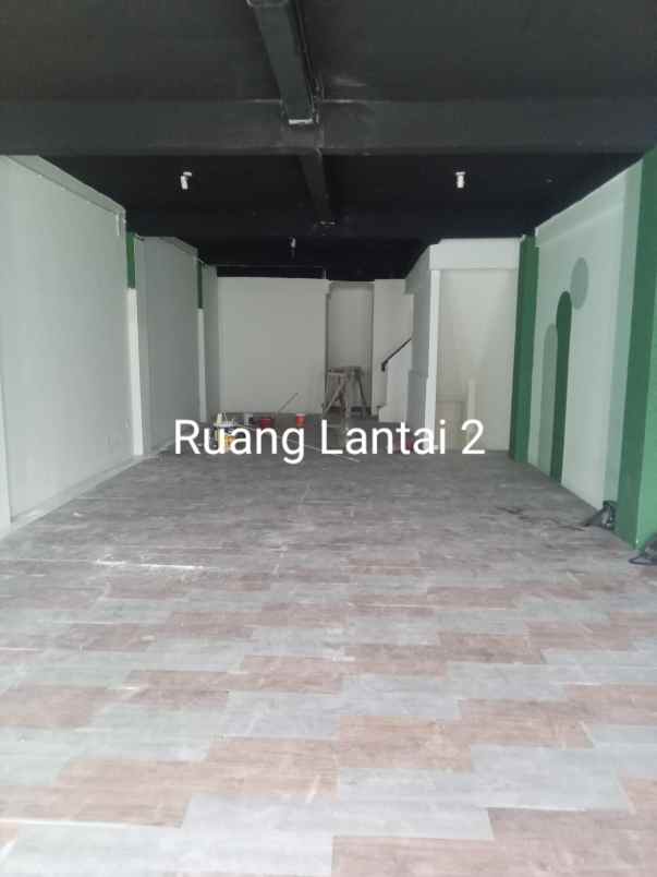 di kontrakan ruko bisnis ciputat tangsel