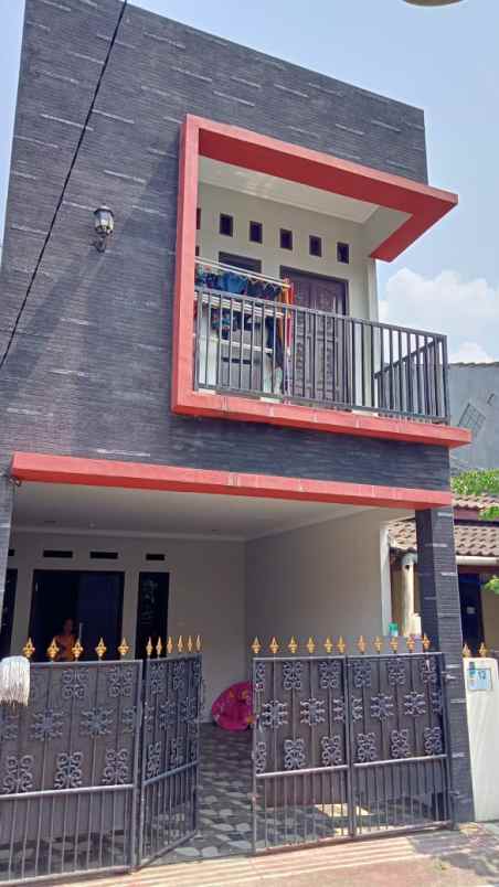 dijual 2 rumah berdampingan mekarsari cimanggis depok