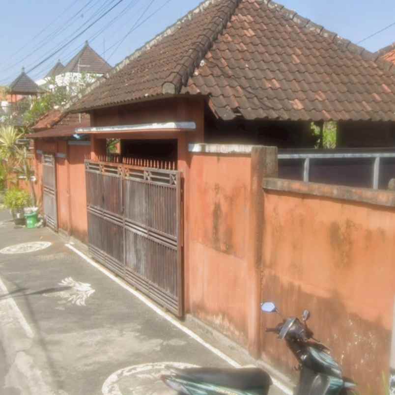 dijual 4 45 are bonus rumah jl jayagiri renon denpasar